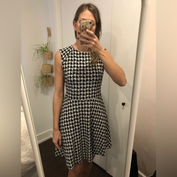 H&M houndstooth dress - Picture 6 of 6